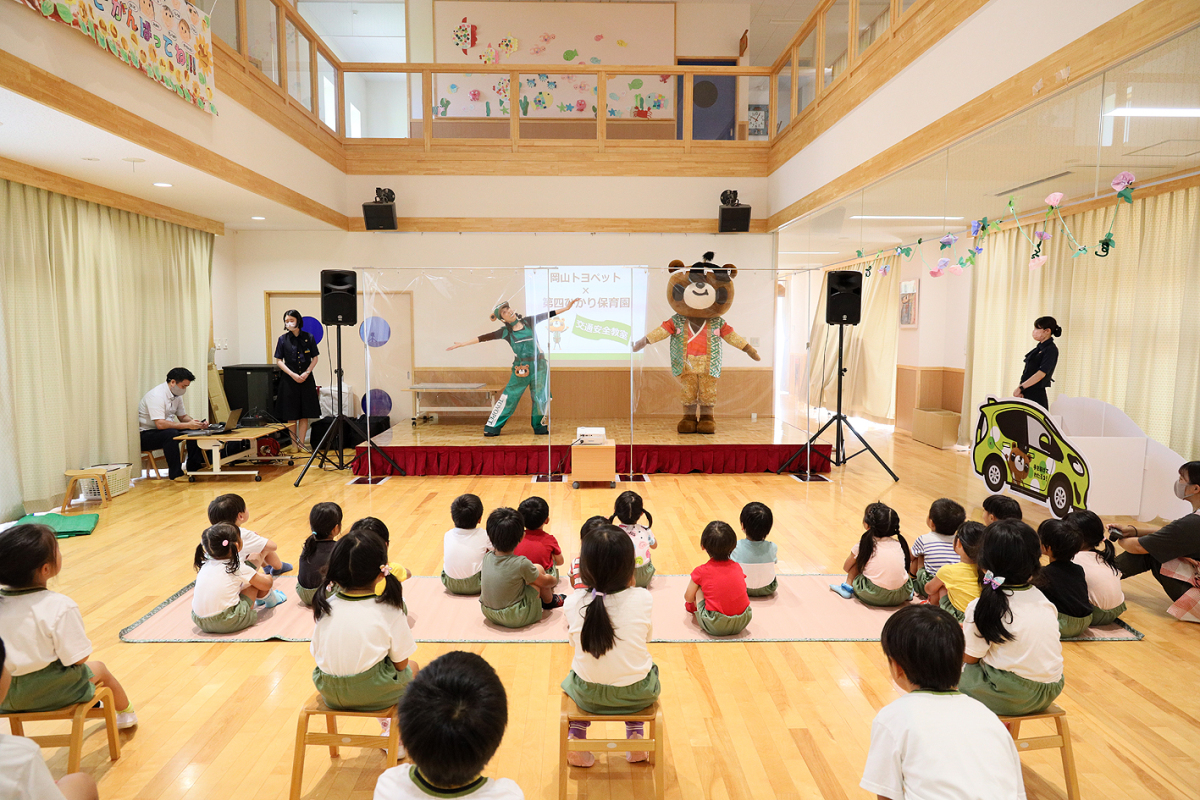 アクア プリウス ハリアー トヨタのエコカーは 岡山トヨペット アクア プリウス ハリアー トヨタのエコカーは 岡山トヨペット
